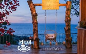 Paradise Bay Hotel